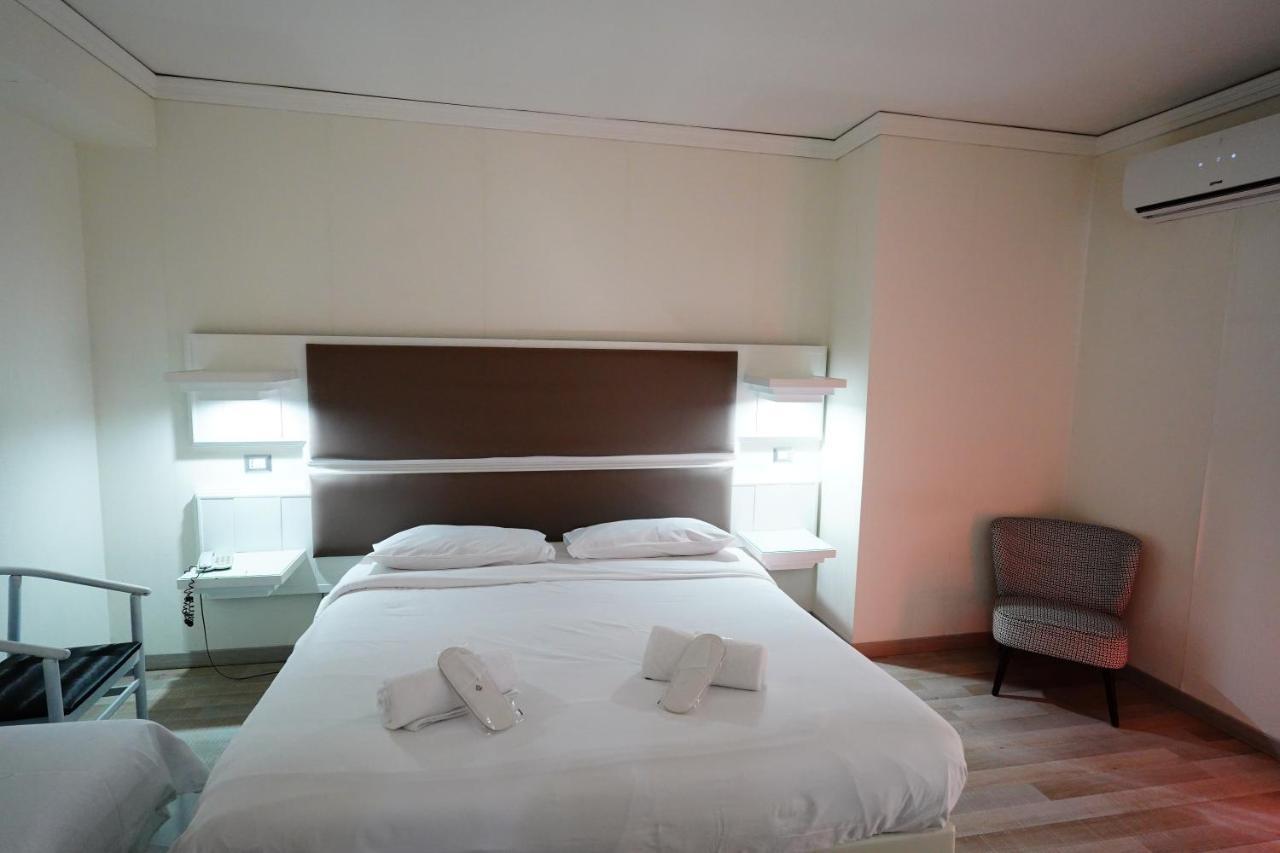 Grand Hotel Irpinia & Family Spa Avellino Bagian luar foto